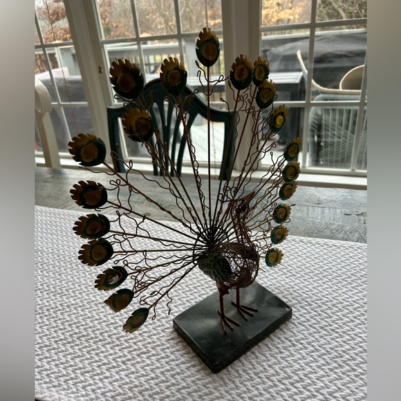 Wire Metal Peacock jewelry hang necklaces earrings 12.5” across x 14”tall sturdy - Picture 3 of 12